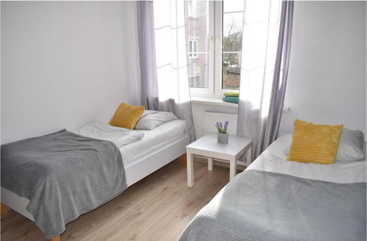 Hostel Przed Switem Ґожув-Велькопольський Екстер'єр фото