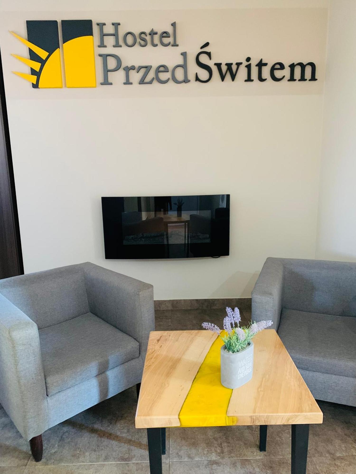 Hostel Przed Switem Ґожув-Велькопольський Екстер'єр фото