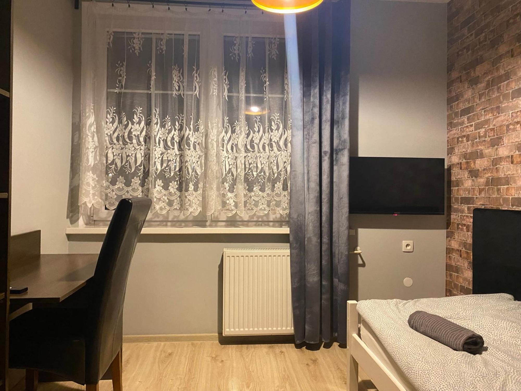Hostel Przed Switem Ґожув-Велькопольський Екстер'єр фото