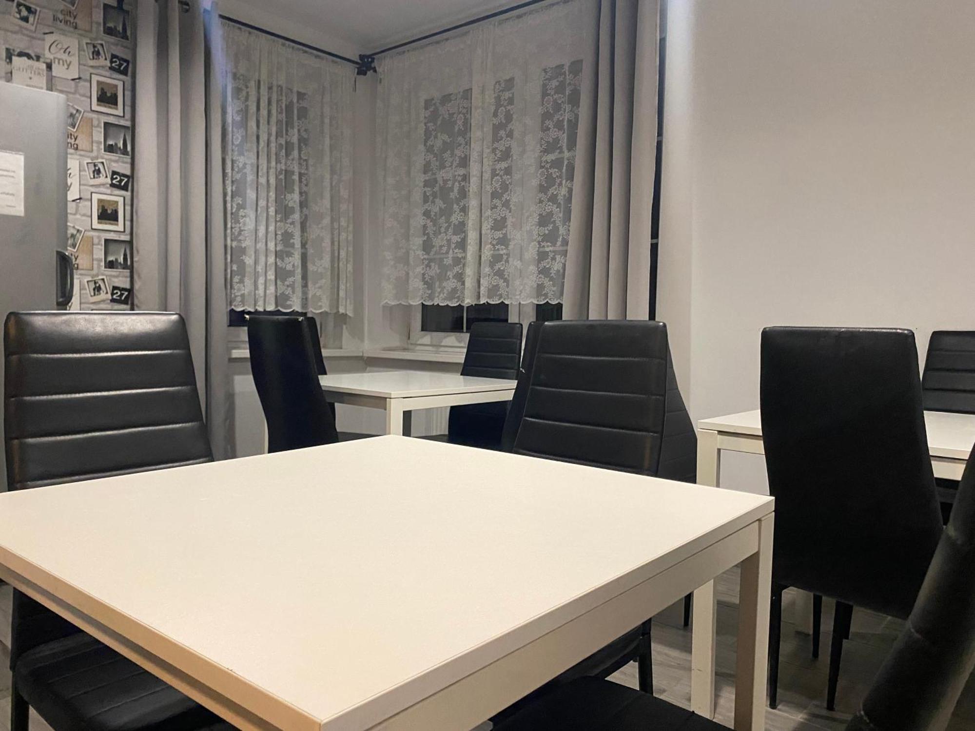 Hostel Przed Switem Ґожув-Велькопольський Екстер'єр фото